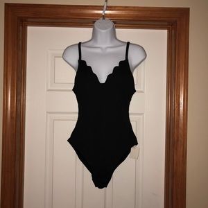 Urban Outfitters Black Swimsuit 🏊🏼‍♂️